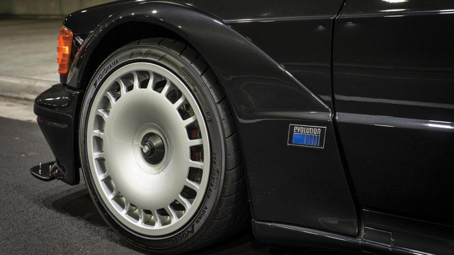 Колеса Mercedes-Benz 190E 2.5-16 EVO II 1990 года  (фото 7 из 22)